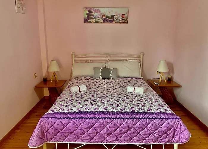 Montsenigos Garden House Διαμέρισμα *